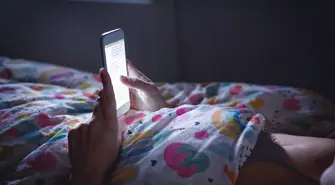 Myślał, że pisze z dzieckiem. Prokuratura ze Wschowy oskarżyła 59-latka