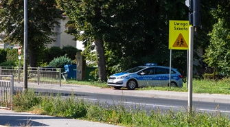 Nożownik pod wschowskimi podstawówkami? Policja dementuje plotkę