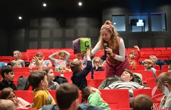 KinoPrzedszkole w Kinie Żeglarz. Przedszkolaki ze Sławy na pierwszych zajęciach filmowych