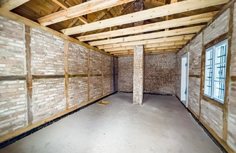 Renowacja Białego Domku zakończona. Zabytek przy Głogowskiej w końcu cieszy oko