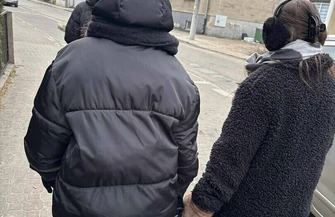 Gorąca herbata w mroźny dzień. Licealiści ze Wschowy ruszyli na ulice miasta