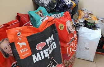 SpołecznośćZSP w Sławie zebrała 180 kg karmy. Dary trafią do potrzebujących zwierząt