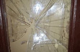 Dewastacja na dworcu PKP we Wschowie. Kolejny atak wandali w gminie