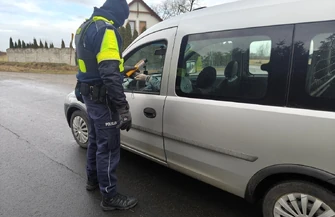 Ponad 600 kontroli w jeden poranek. Niektórzy kierowcy będą musieli tłumaczyćsię przed sądem.