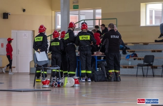 Połączyć węże zawiązać węzeł przenieść gaśnicę. Młodzieżowe Drużyny Pożarnicze rywalizowały we Wschowie