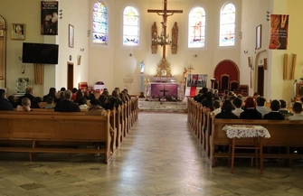 Hołd Niezłomnym w Szlichtyngowej. Uczniowie poruszyli publiczność ZDJĘCIA
