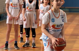 Rzuty osobiste odebrały zwycięstwo. Zawodniczki U12 z WSTK blisko wygranej z Gorzowem