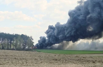 Pożar kurnika w Lipinikach. Na miejscu liczne zastępy straży
