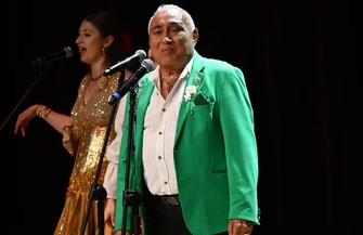 Don Vasyl i farsa Camolettiego. Kulturalny weekend w Kinie Żeglarz w Sławie