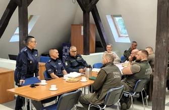 Służby powiatu wschowskiego przed sezonem letnim. Spotkanie w KPP Wschowa