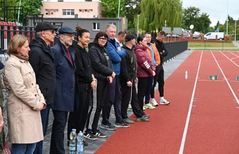 Międzyszkolna rywalizacja w Sławie. Uczniowie wzięli udział w Powiatowych Zawodach w Czworoboju Lekkoatletycznym