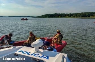 Akcja poszukiwawcza na Jeziorze Sławskim
