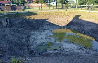 Staw w gminie Szlichtyngowa