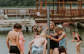 Wschowska młodzież nagrywa dźwięki miasta. Pierwszy tydzień teatralnej półkolonii CKiR za nimi