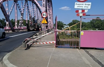 Most Tolerancji w Głogowie. GDDKiA wydłuża ręczne sterowanie ruchem