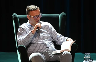 Dobkiewicz na spotkaniu autorskim w Sławie