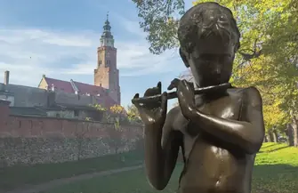 Flecista powraca na swoje miejsce. Odsłonięcie zaplanowano podczas Królewskiego Festiwalu Muzyki